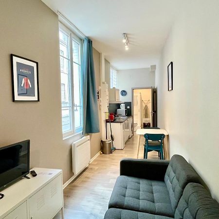 Suite Orphelins 2 Реймс Екстер'єр фото