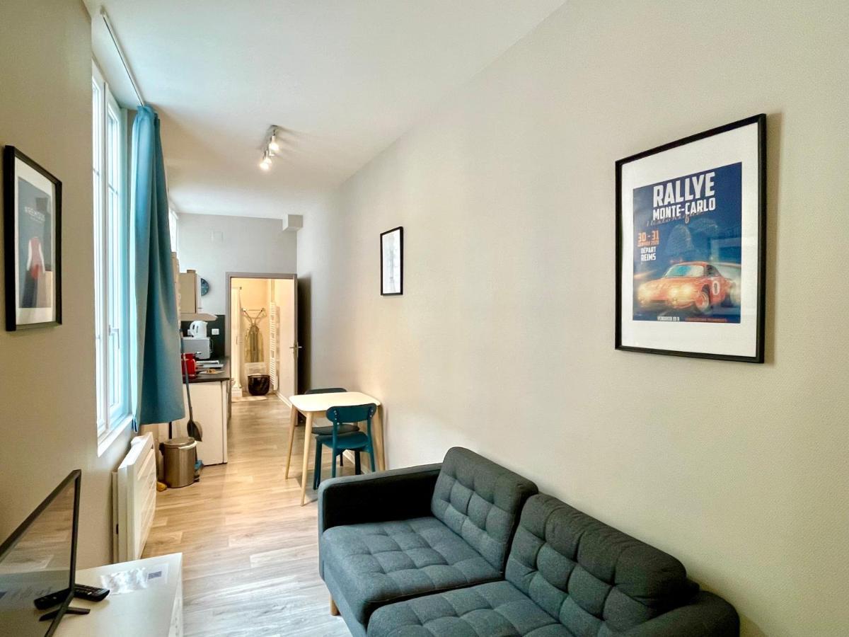 Suite Orphelins 2 Реймс Екстер'єр фото